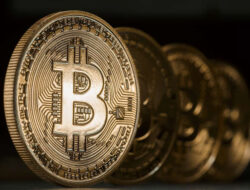 Bitcoin Melonjak ke $98.000 di Tengah Momentum Bullish