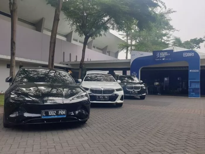 BRI Finance dan Nasmoco Gelar Open House di Semarang