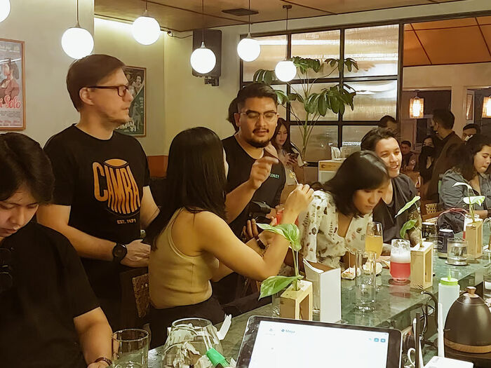 Rumah Minuman Lokal Lokaholik: Menghidupkan Fermentasi Nusantara
