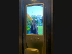 Kelebihan IoT Smart Door Lock untuk Keamanan Rumah Anda