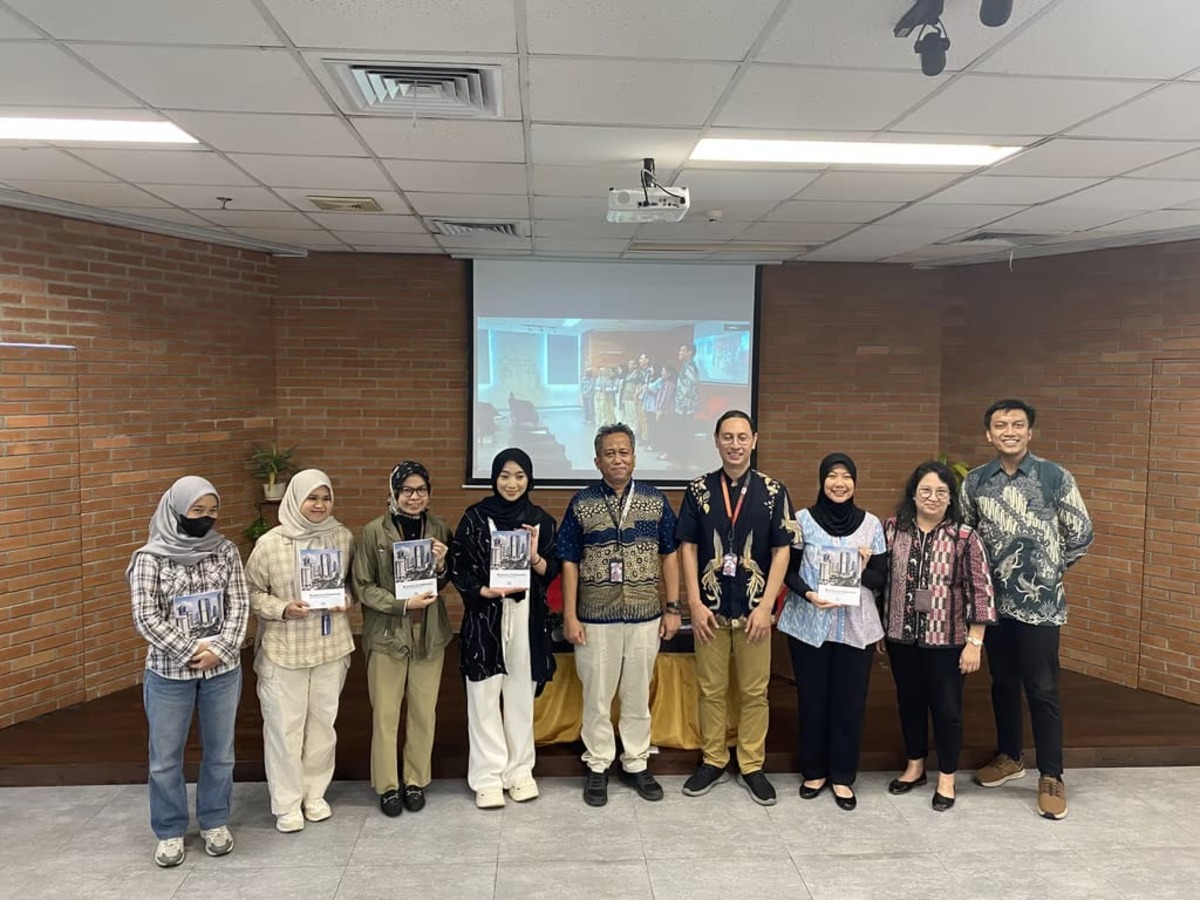 Dokumentasi Book Review (Sumber : BINUS Media & Publishing)