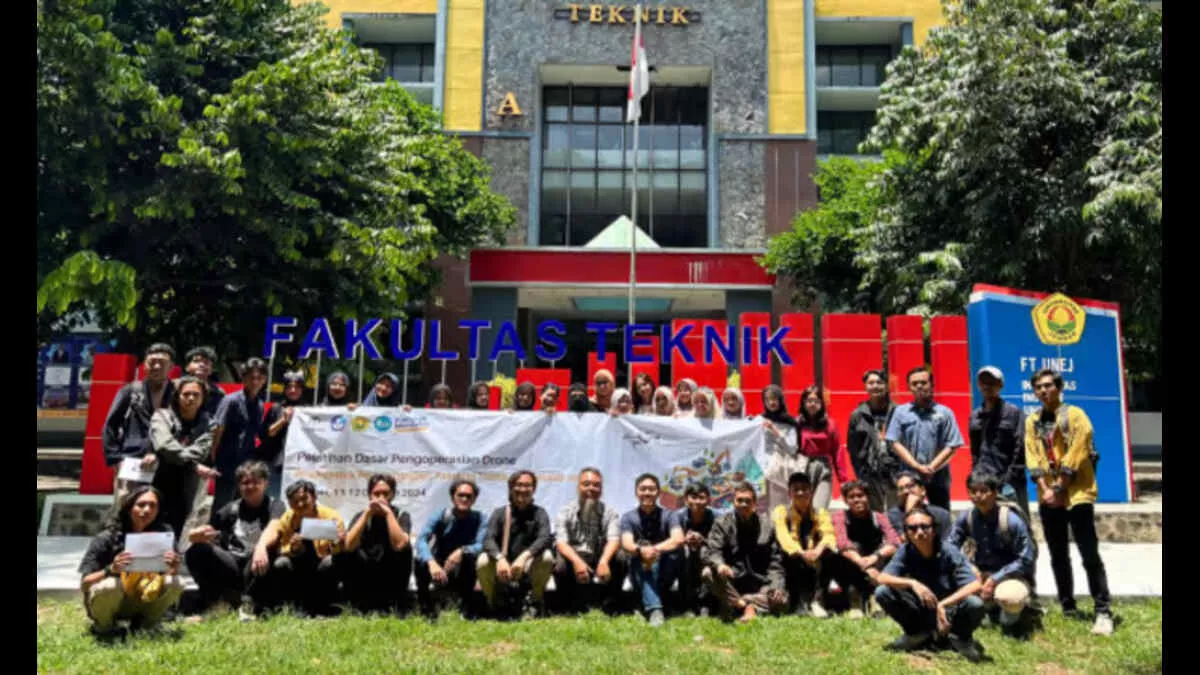 Terra Drone Latih Mahasiswa Jember Operasikan Drone