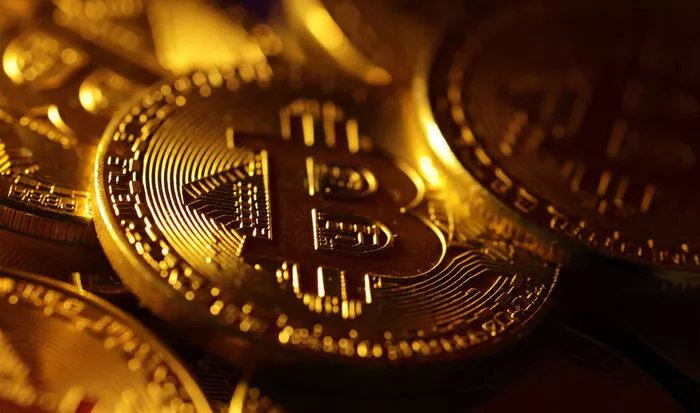 Tips Investasi Kripto Saat BTC Tembus USD $100,000