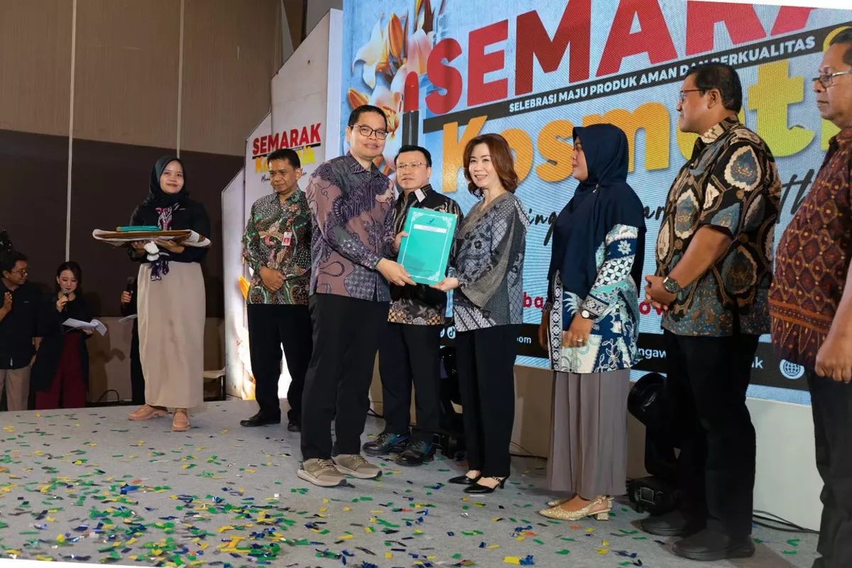 ASIA SKINLAB Masuk Jajaran Pabrik Skincare Terbaik di Jawa Timur
