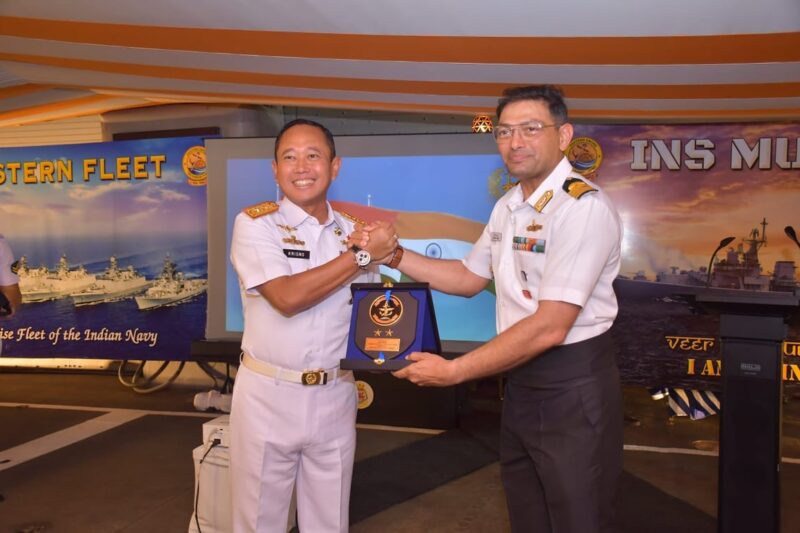 INS Mumbai Perkuat Kemitraan Maritim India-Indonesia