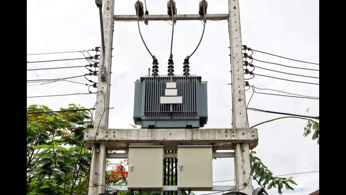 Peran Penting Power Transformer dalam Sistem Listrik