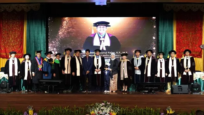 BINUS University Kukuhkan Guru Besar Bidang Sistem Informasi