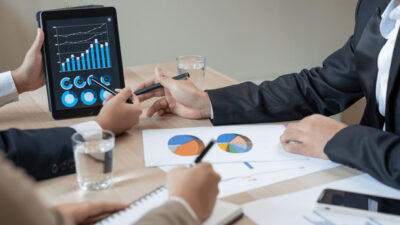 Mempermudah Pemantauan Penjualan dengan Barantum CRM