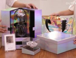 Outerbloom Luncurkan Koleksi Holo Series di Lotte Mall Jakarta