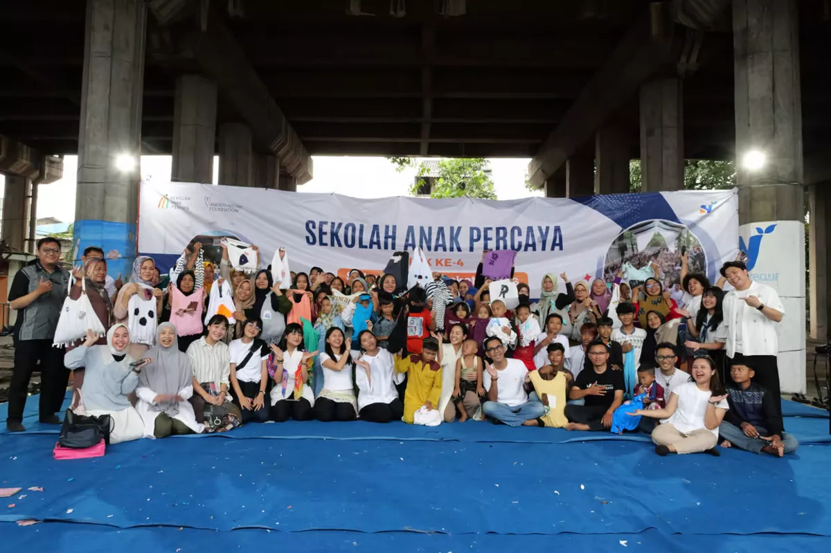 Workshop Upcycle: Pakaian Bekas Jadi Tas di ASHTA