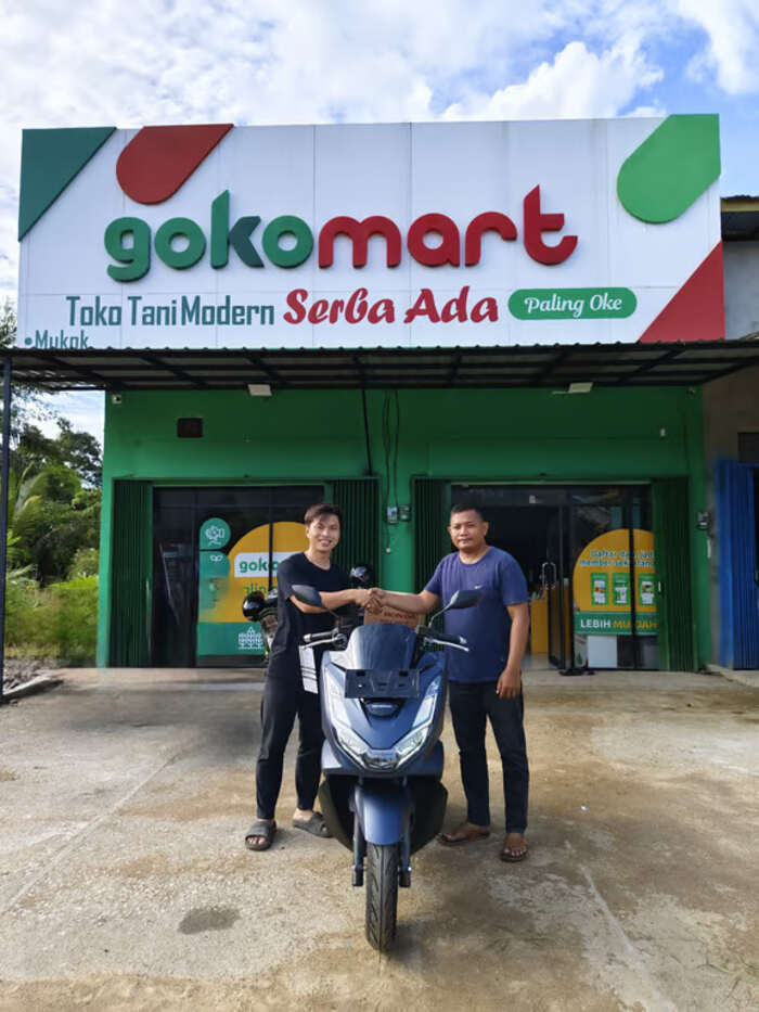 GokoMart Berikan Hadiah Motor, Emas, dan Voucher Belanja di Kalimantan Barat