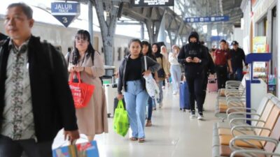 KAI Siapkan Kapasitas Lebaran 2025 dengan Tarif Terjangkau