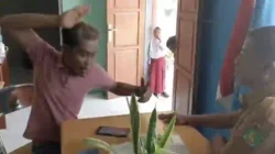 Viral Video Kericuhan di Ruang Guru SDN Duko 1, Pria LSM Tantang Pihak Sekolah Terkait Dana BOS
