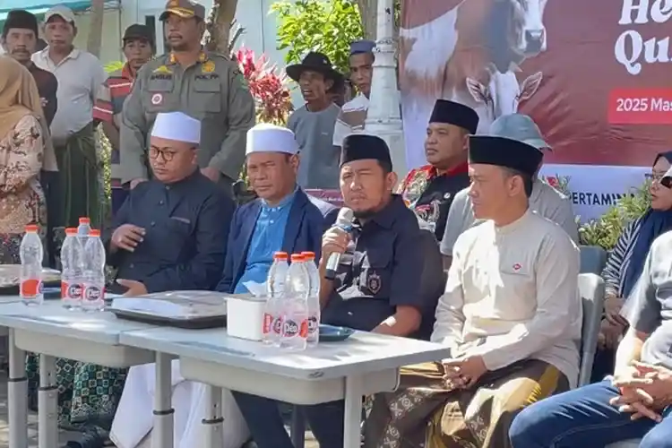 Said Abdullah Salurkan 325 Ekor Sapi Kurban di Madura Jelang Iduladha 1446 H