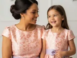 7 Model Long Dress Brokat Kembar Ibu dan Anak: Tampil Serasi & Memukau di Acara Spesial 2025