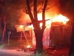 Bengkel dan Toko Onderdil di Sampang Ludes Terbakar, Diduga Akibat Korsleting Listrik