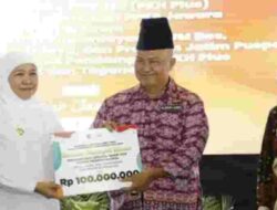 Pemprov Jatim Salurkan Bantuan Keuangan Khusus untuk 10 Desa di Pamekasan Dorong Pemberdayaan Masyarakat