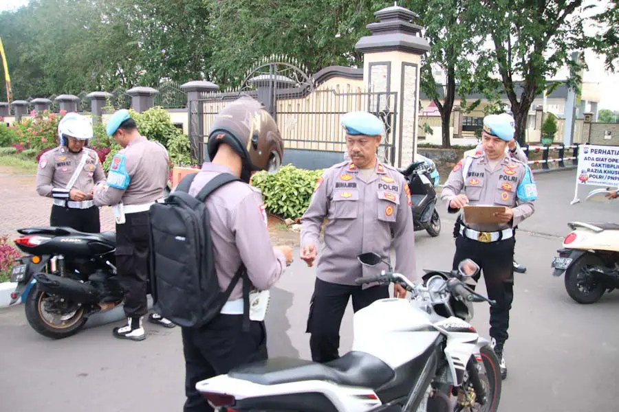 Polres Sumenep Tegakkan Disiplin Anggota Jelang Operasi Patuh Semeru 2025