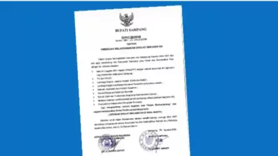 Hentikan Aktivitas Saat Adzan! Bupati Sampang Wajibkan Sholat Berjamaah bagi ASN hingga Nelayan