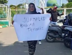 Jurnalis Pamekasan Gelar Aksi Solidaritas, Desak Gubernur Tindak Tegas Bupati Situbondo