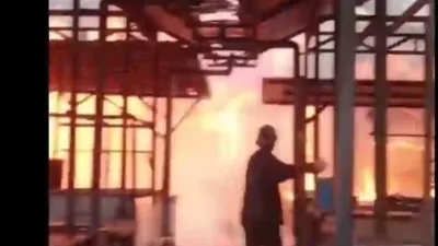 Kebakaran Hebat di Pasar Tambin Kecamatan Tragah, Bangkalan, Belasan Lapak dan Dua Kios Ludes