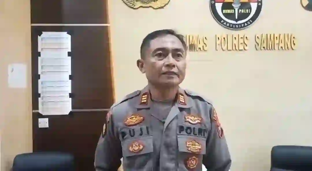 Mobil Warga Sampang Dibakar OTK Dini Hari, Polisi Buru Pelaku