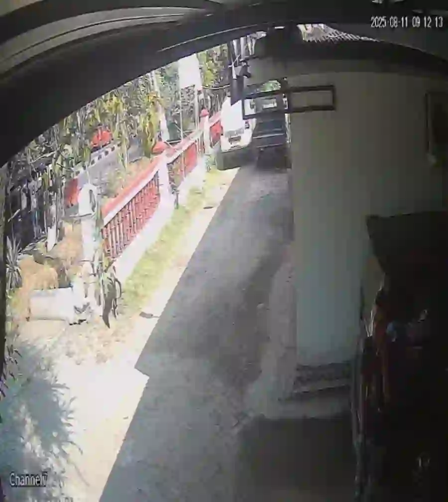 Motor Relawan PMI Bangkalan Dicuri, Pelaku Terekam CCTV Saat Bawa Kabur