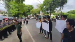 Mahasiswa Geruduk Kejari Sumenep, Desak Penetapan Tersangka Kasus Korupsi Logistik Pemilu 2024