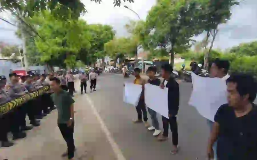 Mahasiswa Geruduk Kejari Sumenep, Desak Penetapan Tersangka Kasus Korupsi Logistik Pemilu 2024