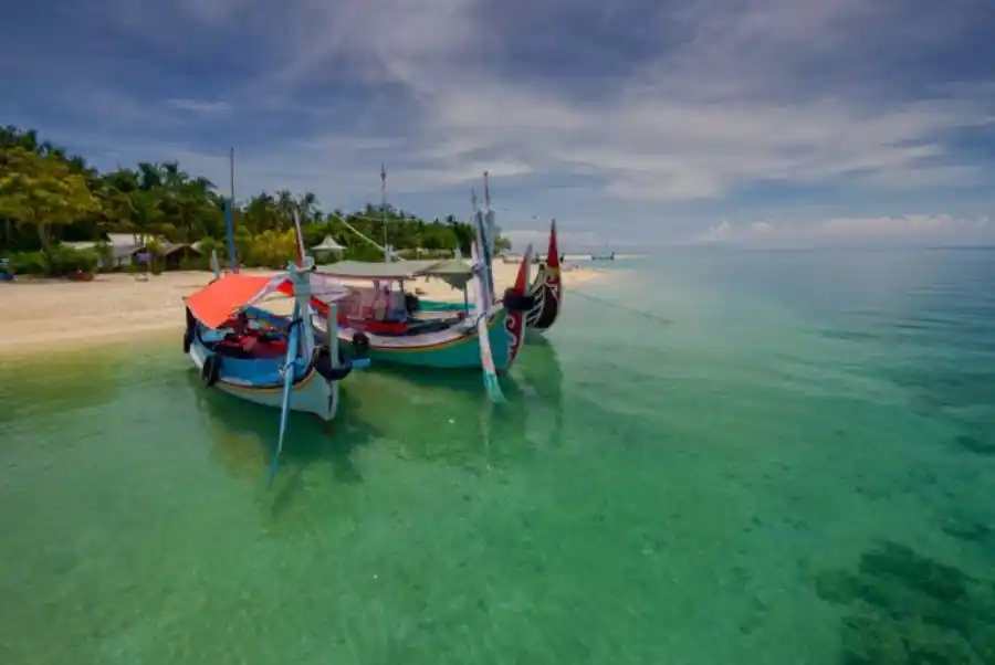 Sumenep Ungkap 37 Destinasi Wisata, dari Pantai Surgawi hingga Goa Bersejarah!
