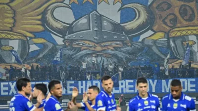 Bojan Hodak Ingatkan Bobotoh Jelang Laga Kontra PSM dan Persija