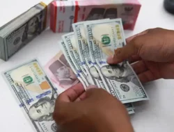 Rupiah Melemah di Tengah Antisipasi Pemangkasan Suku Bunga The Fed