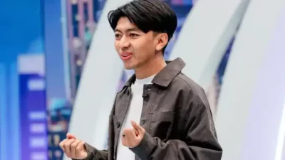 Yusril Yudane Guncang Audisi Indonesian Idol 14 dengan “Dutlish”, Langsung Raih 5 YES dan Golden Ticket!