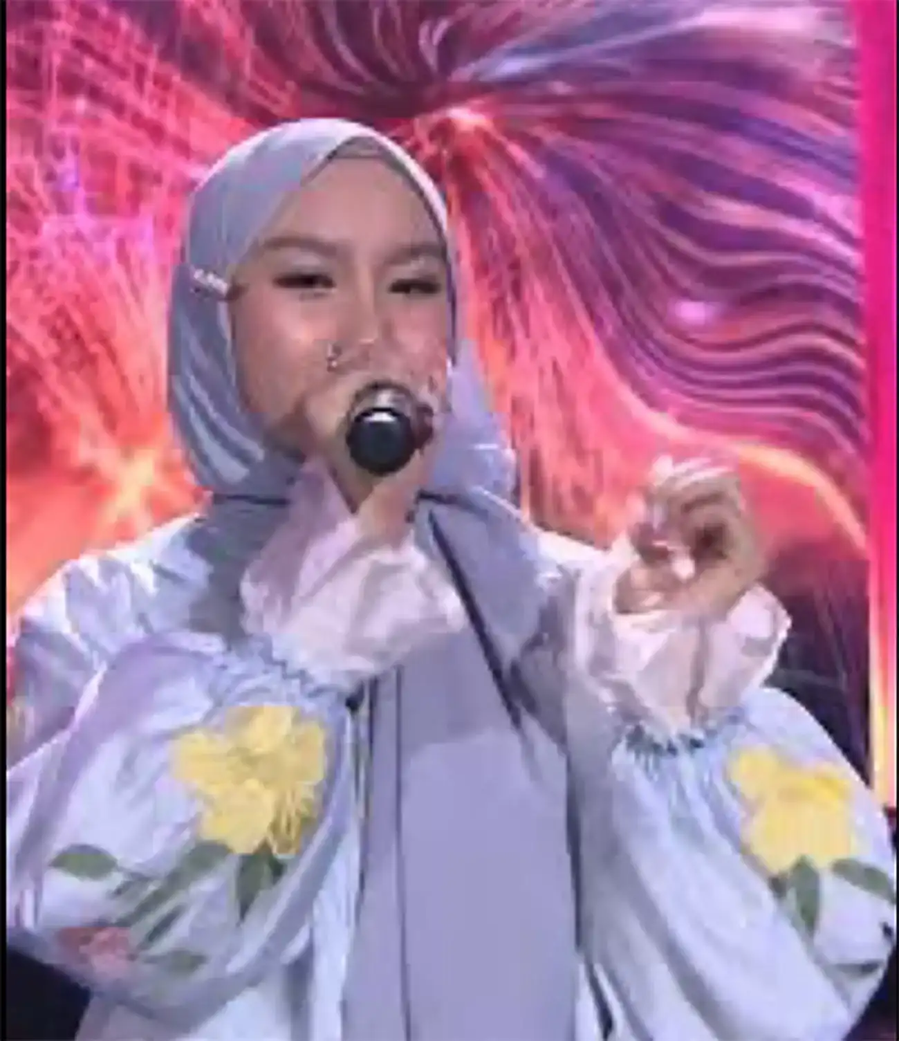 Aruna dari Semarang Tuai Pujian Juri di Babak Showcase Indonesian Idol XIV!