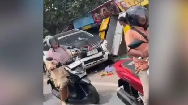 Kecelakaan Beruntun di Jalan Raya Sumenep–Kalianget, Dua Orang Luka-luka