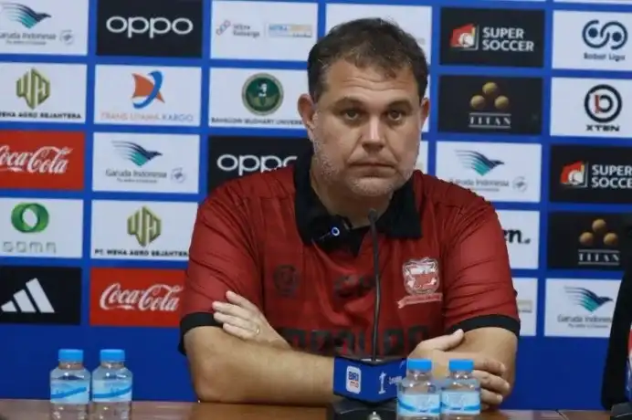 Madura United Wajib Menang Malam Ini, Pereira: Tak Boleh Biarkan PSBS Curi 3 Poin!