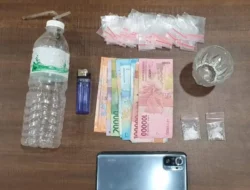 Polisi Grebek Rumah di Sumenep Dini Hari, Pengedar Sabu 2 Gram Dibekuk!