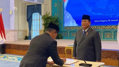 Prabowo Lantik 16 Anggota DEN, Bahlil Lahadalia Pimpin Dewan Energi Nasional 2026-2030