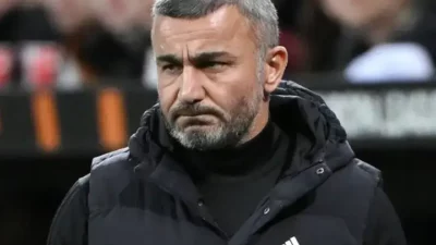 Qarabag FK, Eintracht Frankfurt, Liga Champions, UEFA, prediksi pertandingan, berita olahraga, Dino Toppmoller, Qurban Qurbanov