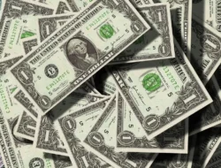 Rupiah Menguat Tipis, Simak Kurs Dolar di Empat Bank Besar Hari Ini!