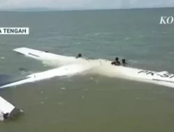 Selamat dari Maut! 13 Orang Dievakuasi Setelah Pesawat Smart Air Tercebur di Laut Nabire