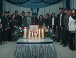 Tinggal Meninggal Resmi Tayang di Netflix! Film Komedi Menyentuh yang Raup 5 Penghargaan Sehari