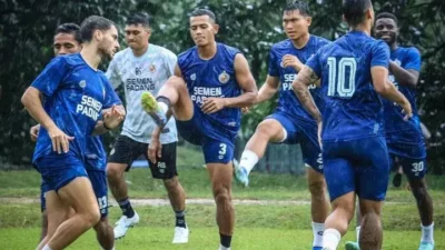 Bhayangkara FC vs Semen Padang FC: Prediksi Skor, Lineup & Live Streaming Liga 1 Malam Ini