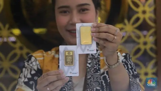 Harga Emas Antam Tembus Rp3,02 Juta! Rekor Tertinggi Februari 2026, Ini Penyebabnya