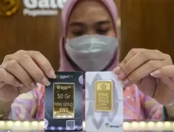 Harga Emas Pegadaian Stabil, Antam Justru Turun Rp7.000 Hari Ini