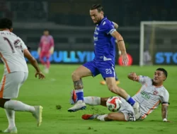 Marc Klok Kembali! Persib Bandung Siap Hadapi Madura United di GBLA