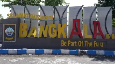 Prakiraan Cuaca Bangkalan Hari Ini: Waspada Hujan Ringan Siang, Suhu 23-31°C