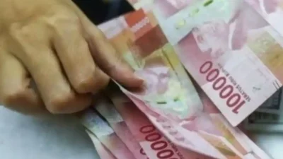 Rupiah Menguat Tipis di Pembukaan Pekan Ini, Kini Rp16.831 per Dolar AS