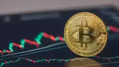 Bitcoin Terkoreksi ke Level Rp 1,12 Miliar, Pasar Kripto Kompak Memerah Pagi Ini!