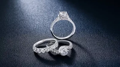 Harga Emas Perhiasan 1 Maret 2026: Cek Rincian Jual-Beli 9K, 18K, dan 24K Terbaru!
